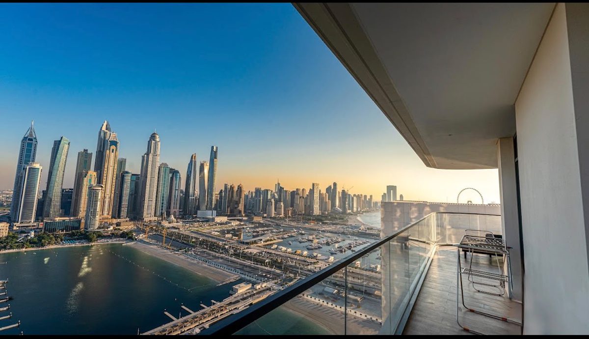 3-bed apartment for sale in Emaar Beachfront