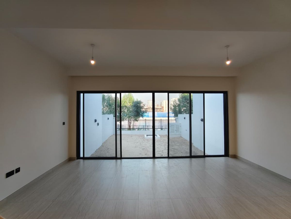 Santorini- 3 BR