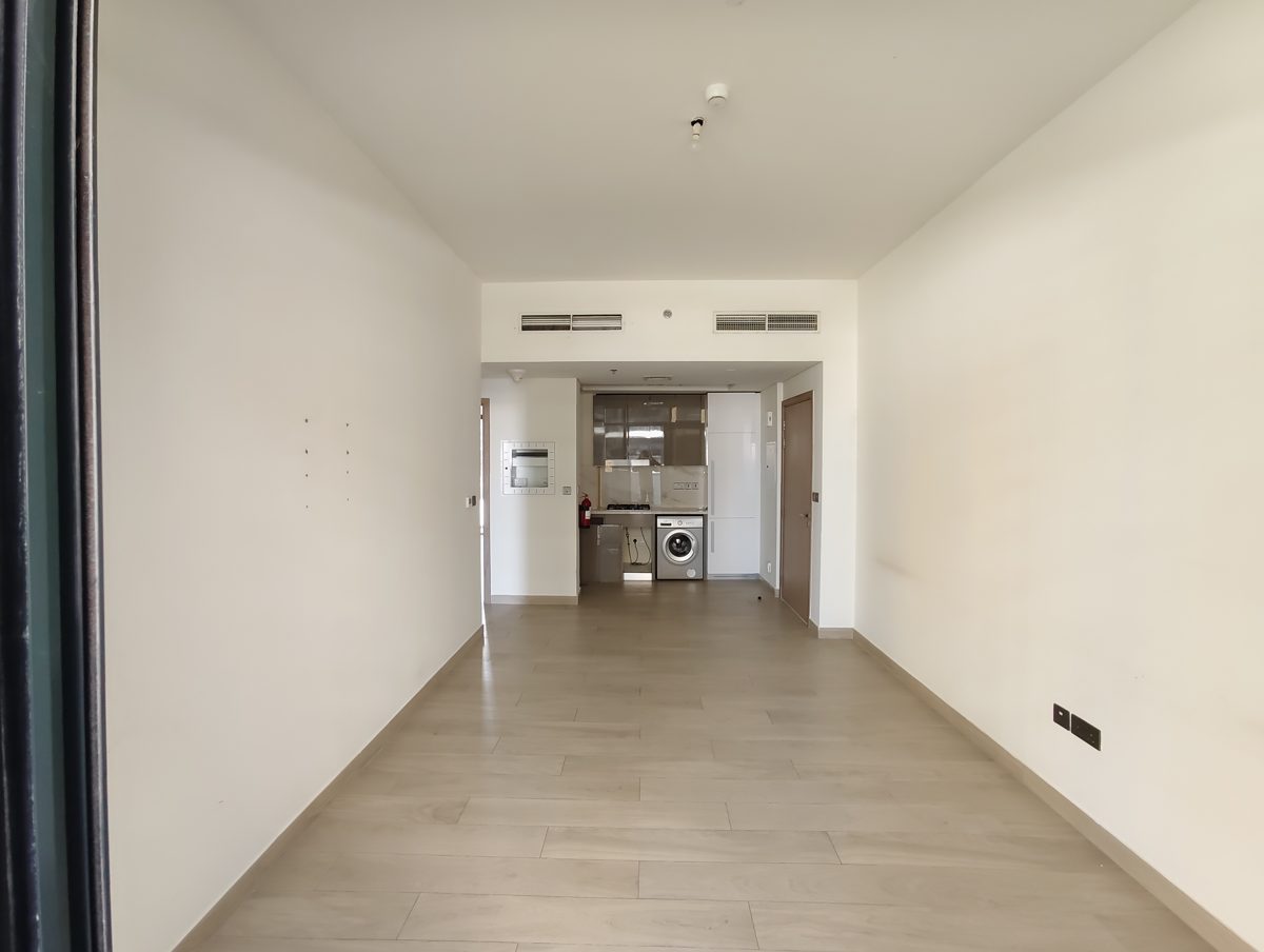 AZIZI RIVIERA- 2 BR- Breand New